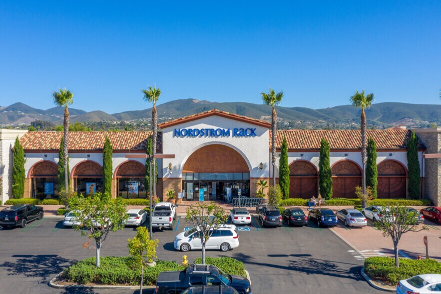 More Photos Of 101-197 S Las Posas Rd, San Marcos Unknown For Lease