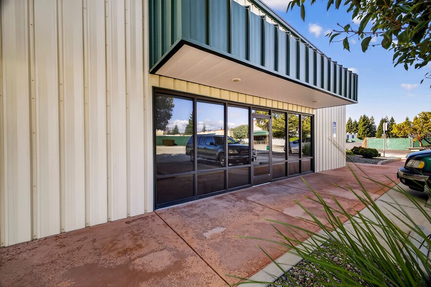 More Photos Of 629 Entler Ave, Chico Industrial For Lease