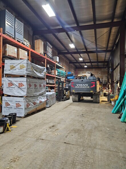 More Photos Of 3881 Danbury Rd, Brewster Village Light Distribution For Sale