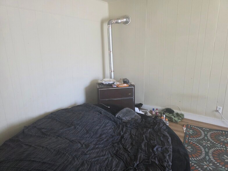More Photos Of 618 SE M St, Grants Pass Multifamily For Sale