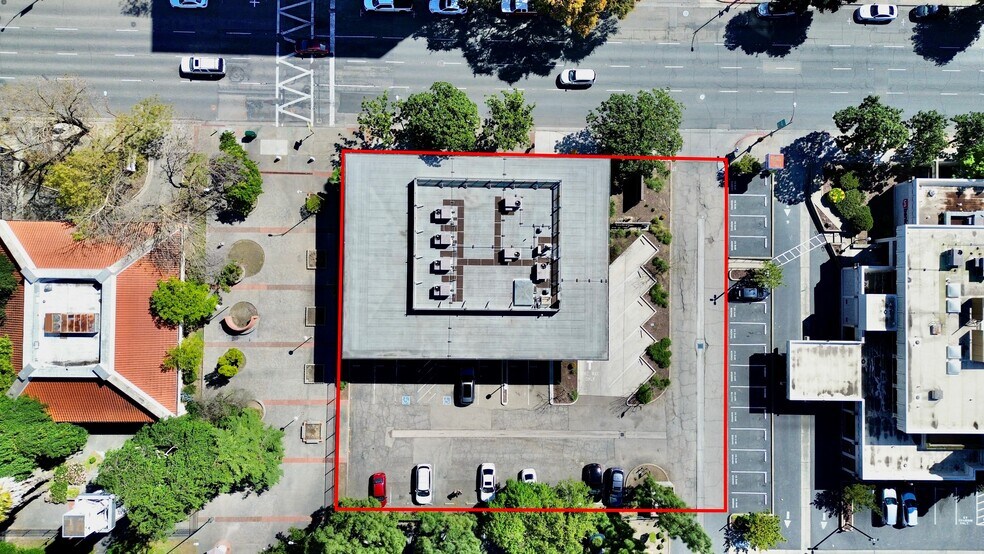 More Photos Of 9 S El Dorado St, Stockton Office For Sale