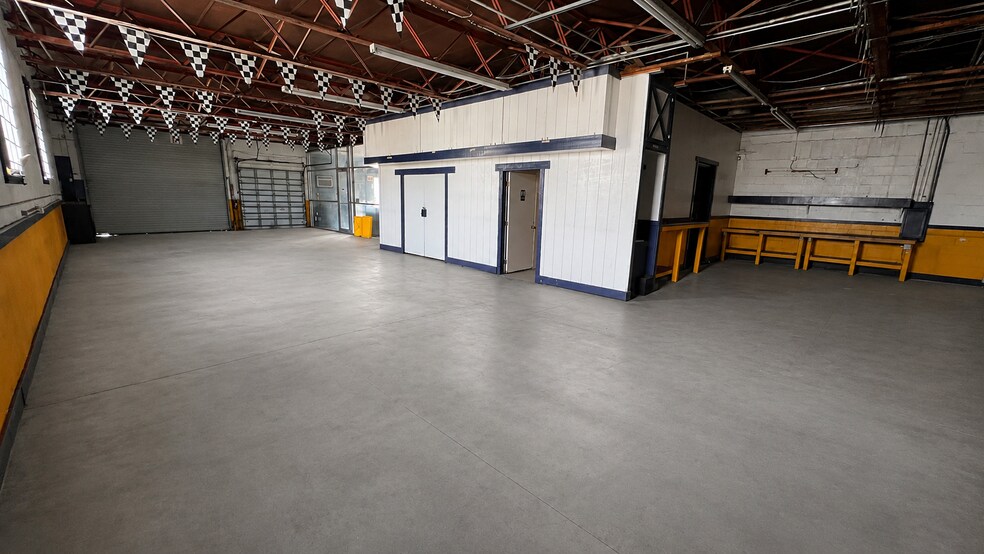More Photos Of 713 NW 1st St, Fort Lauderdale Industrial For Sale