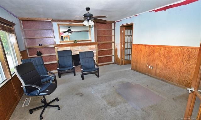 More Photos Of 223 N East Ave, Tahlequah Office For Sale