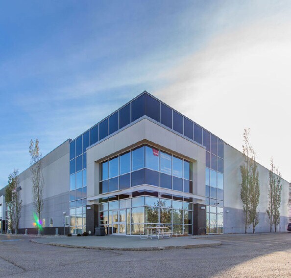 More Photos Of 6340-6356 Roper Rd NW, Edmonton Unknown For Lease