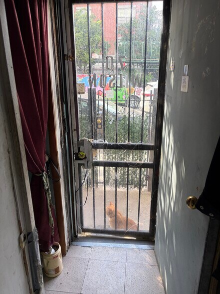 More Photos Of 70 Wilson Ave, Brooklyn Apartments For Lease