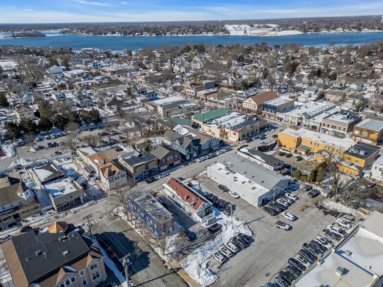 More Photos Of 517-521 Bay Ave, Point Pleasant Beach Storefront Retail Residential For Sale