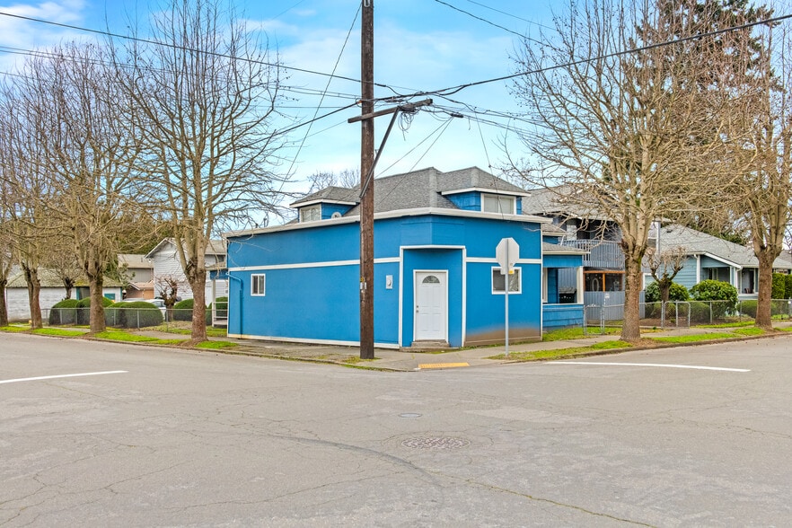 More Photos Of 441 Smithers Ave S, Renton Apartments For Sale