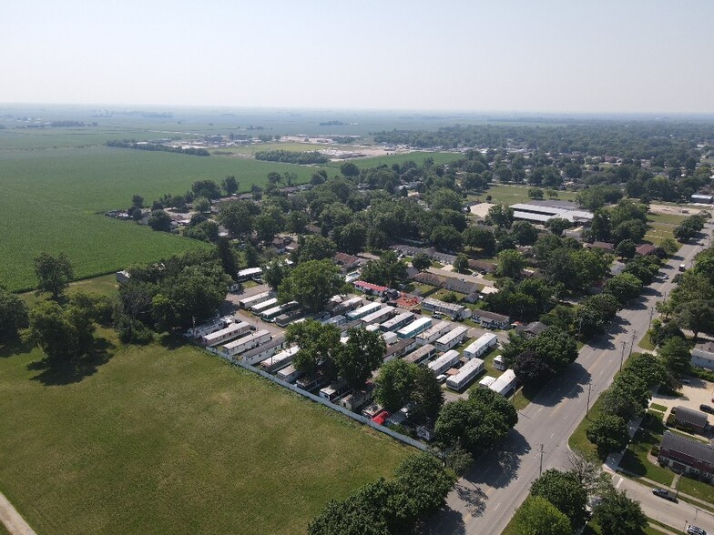 More Photos Of 1 Mahoning Ave, Rantoul Multifamily For Sale