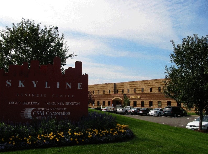 More Photos Of 1100-1210 New Brighton Blvd, Minneapolis Light Manufacturing For Lease