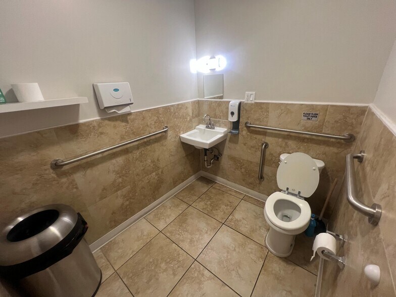 More Photos Of 2020 Cortelyou Rd, Brooklyn Coworking Space