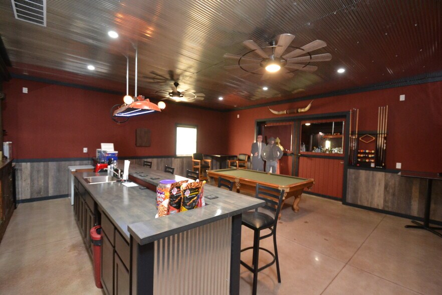 More Photos Of 3247 E State Road 28, Tipton Warehouse For Sale