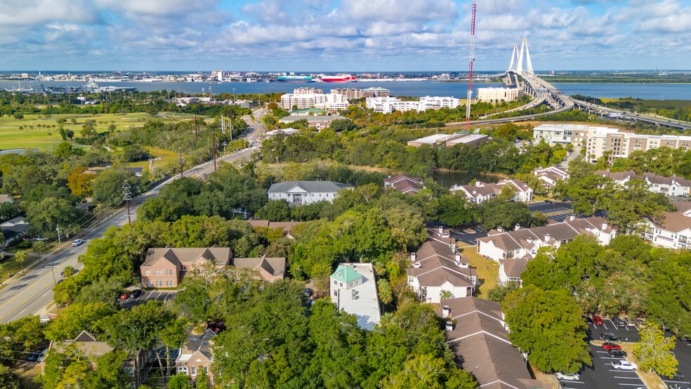 More Photos Of 268 W Coleman Blvd, Mount Pleasant Office For Sale