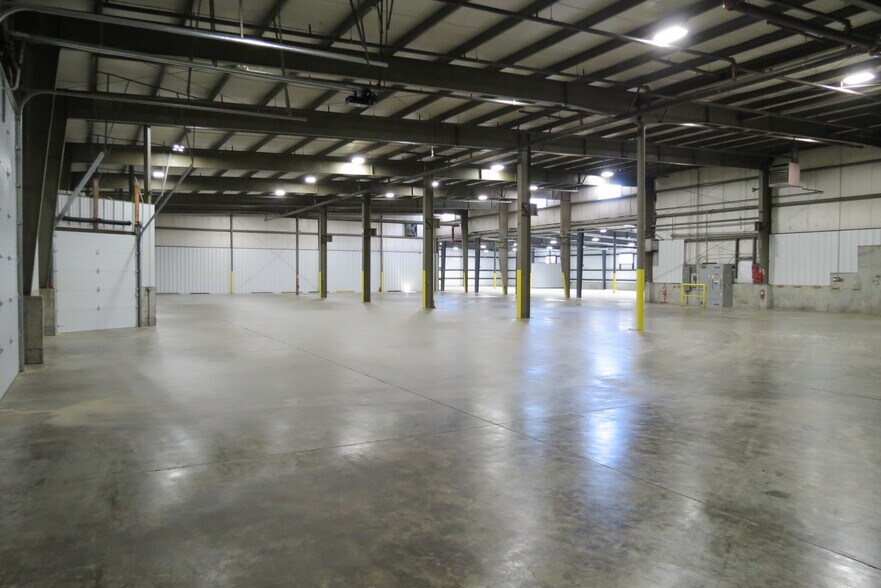 More Photos Of 50 June St, Leominster Industrial For Lease