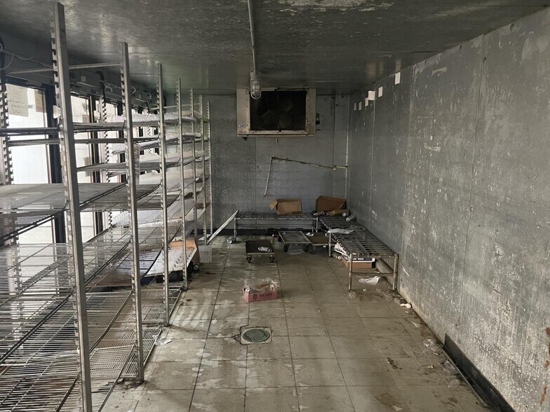 More Photos Of 2 E Main St, Canisteo Convenience Store For Sale