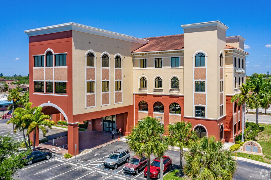 More Photos Of 326 Del Prado Blvd, Cape Coral Medical For Sale