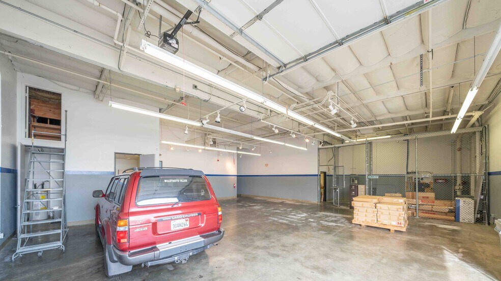 More Photos Of 44238 Fremont Blvd, Fremont Light Manufacturing For Lease