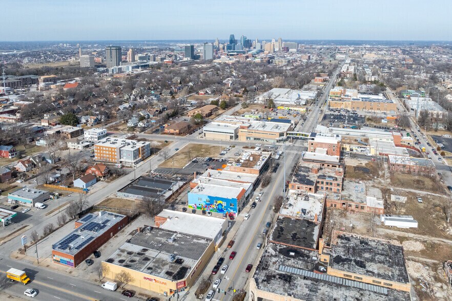 More Photos Of 3104-3116 Troost Ave, Kansas City Storefront Retail Office For Lease