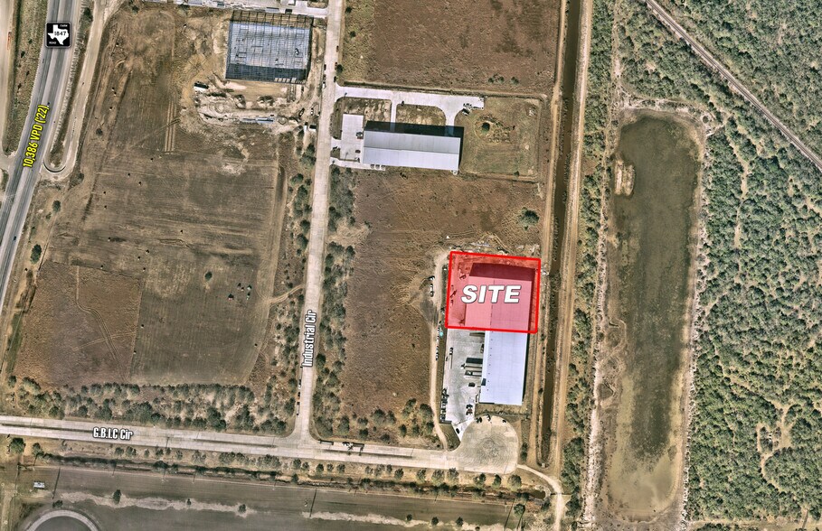 More Photos Of 7185 Gbic Cir, Brownsville Industrial For Lease