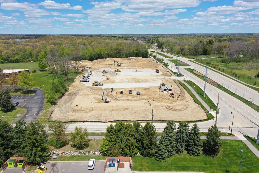 More Photos Of 4790 Baldwin Rd, Orion Township Fast Food For Sale