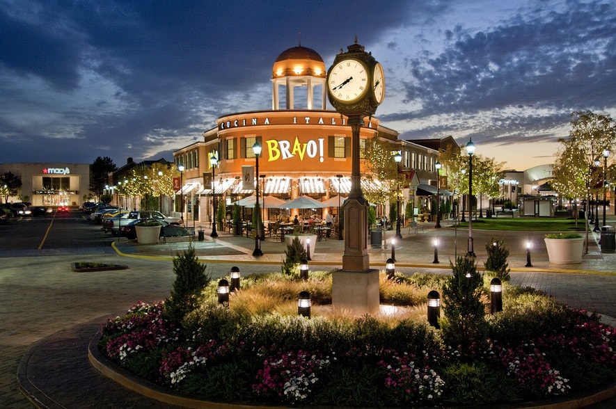 More Photos Of 130-137 Spotsylvania Mall Dr, Fredericksburg General Retail For Lease