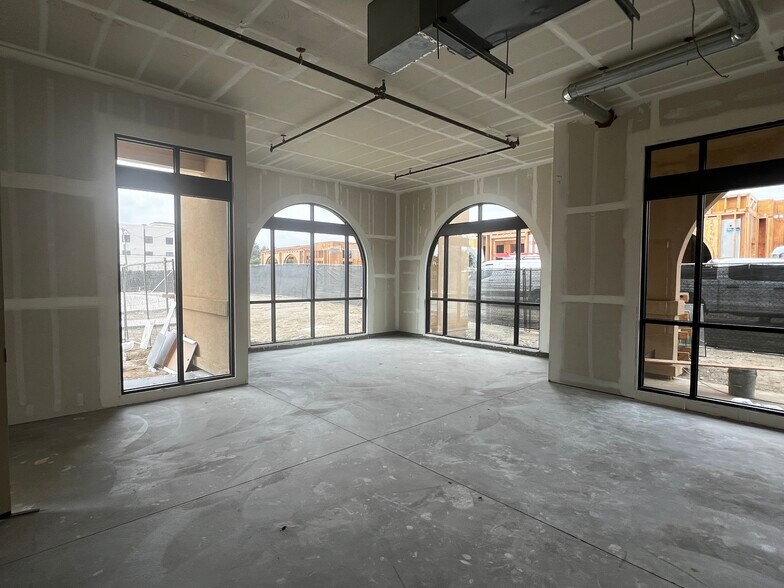 More Photos Of 5624 Philadelphia St, Chino Medical For Lease