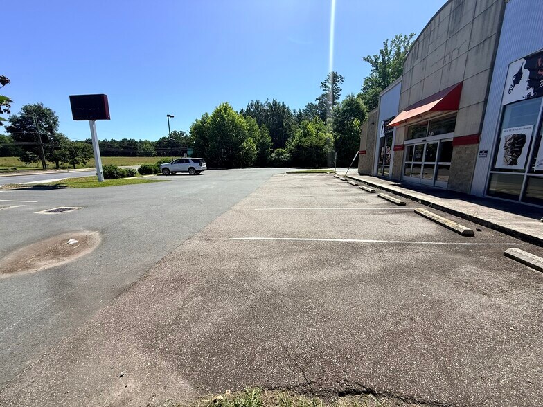More Photos Of 2384 Nc Highway 24 27 E, Biscoe Freestanding For Sale