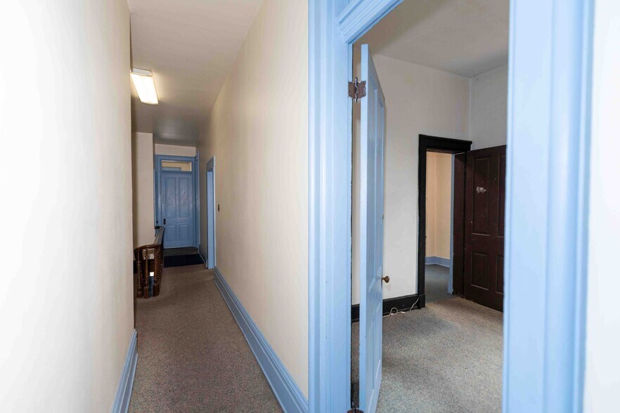 More Photos Of 2951 Sidney Ave, Cincinnati Office For Sale