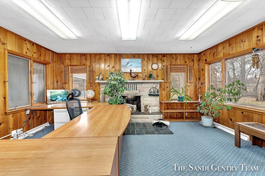 More Photos Of 4631 Harvey St, Norton Shores Medical For Sale