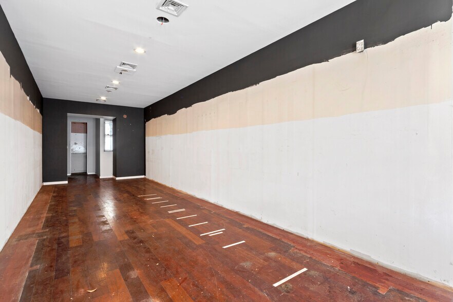 More Photos Of 158 Seventh Ave, Brooklyn Storefront Retail Residential For Sale
