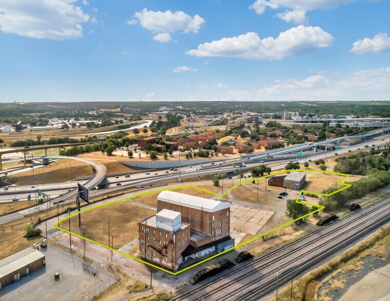 More Photos Of 1000 Harding St, Fort Worth Land For Sale