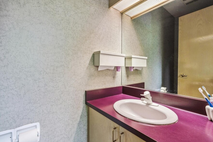 More Photos Of 1802 San Miguel Dr, Walnut Creek Medical For Sale