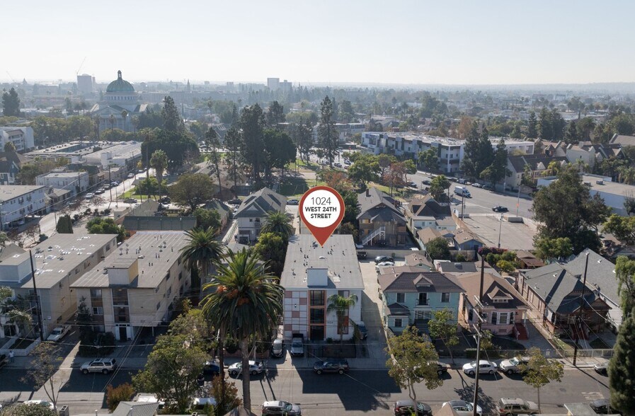 More Photos Of 1024 W 24th St, Los Angeles Apartments For Sale