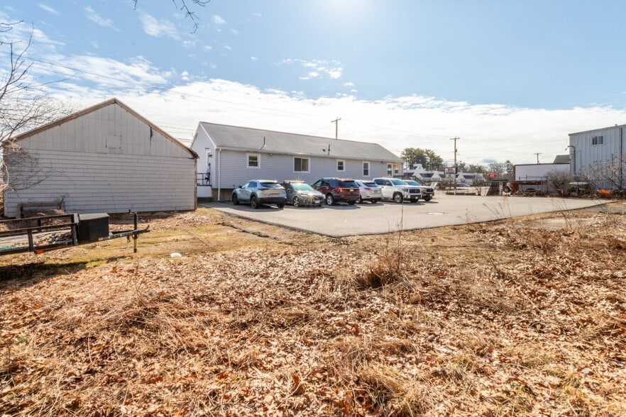 More Photos Of 1581 Main St, Weymouth Freestanding For Sale