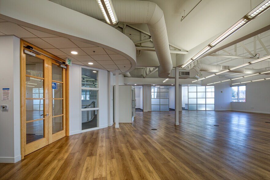 More Photos Of 2080 Addison St, Berkeley Office For Sale