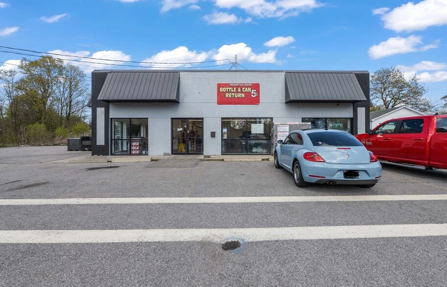 More Photos Of , Caledonia General Retail For Sale