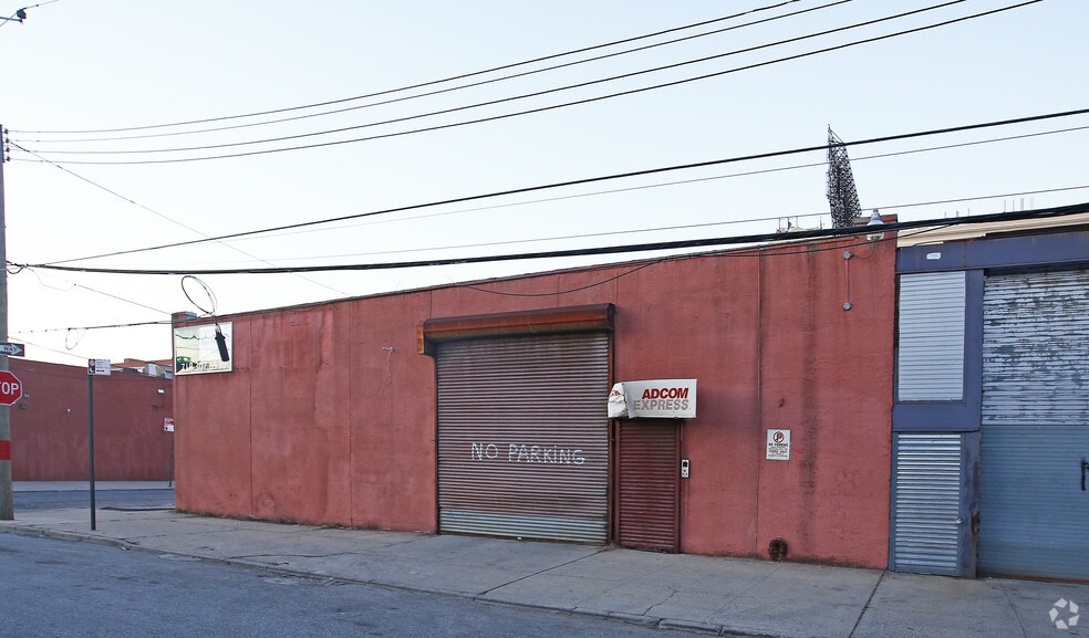 More Photos Of 55 Commerce St, Brooklyn Warehouse For Lease