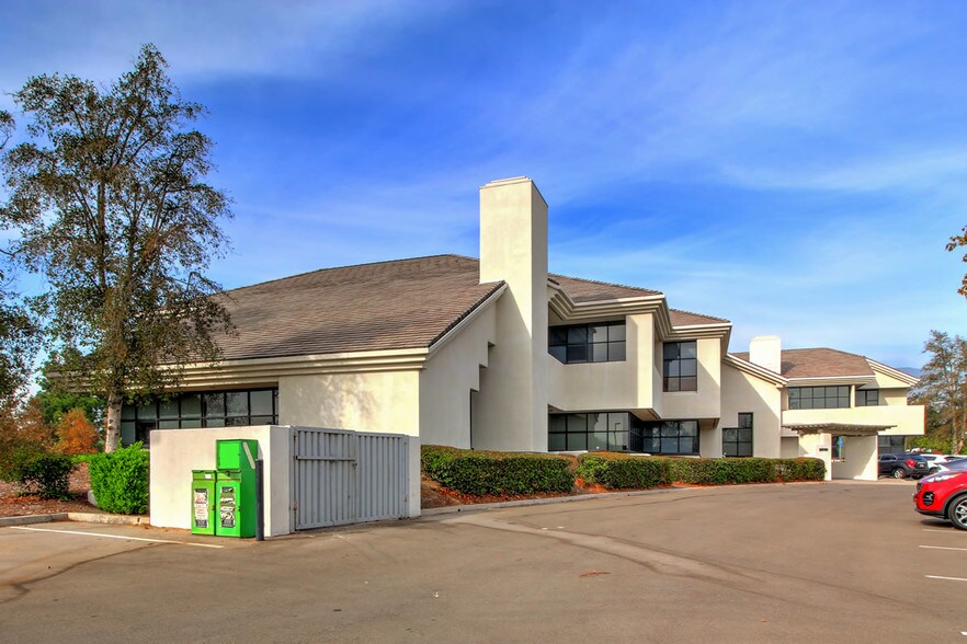More Photos Of 10737 Laurel St, Rancho Cucamonga Medical For Lease