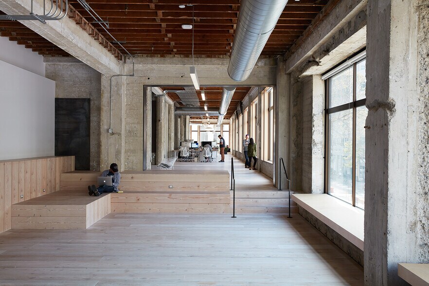 More Photos Of 1500 Broadway, Oakland Office For Lease