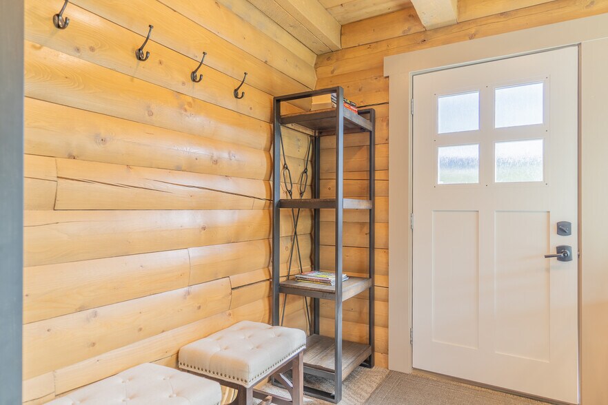 More Photos Of Quartz Lake, Delta Junction Lodge Meeting Hall For Sale