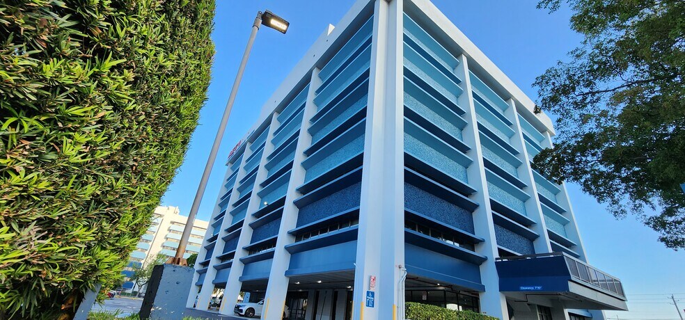 More Photos Of 1150 NW 72nd Ave, Miami Loft Creative Space For Lease