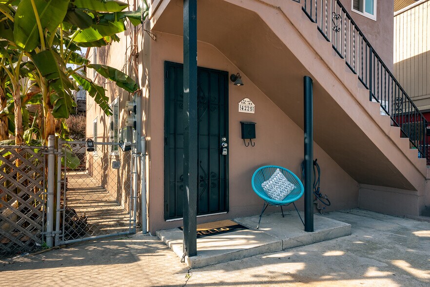 More Photos Of 4225-4227 Whittier St, San Diego Apartments For Sale