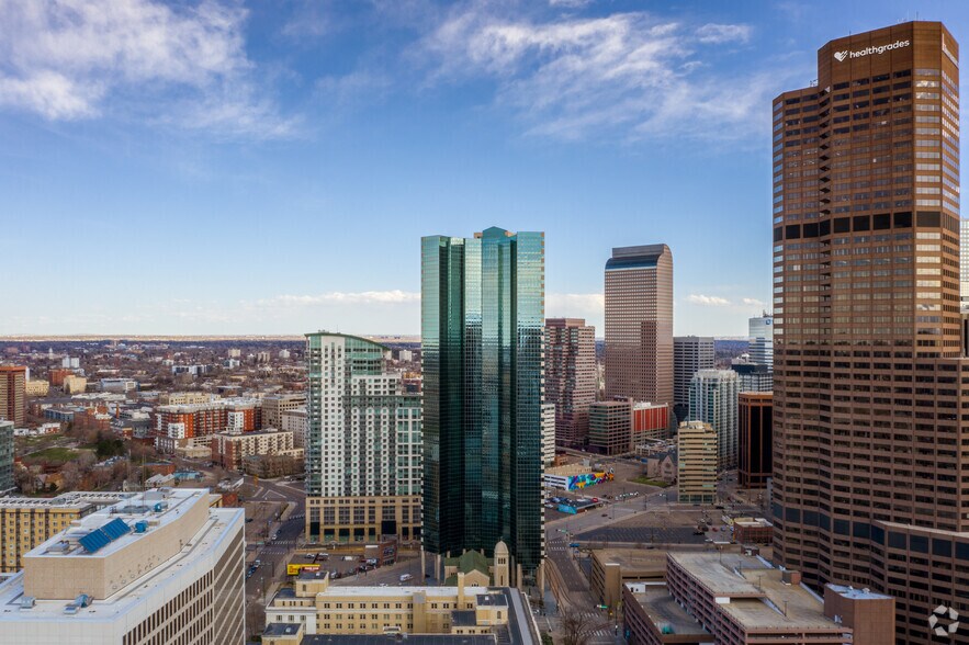 More Photos Of 1999 Broadway, Denver Office For Lease