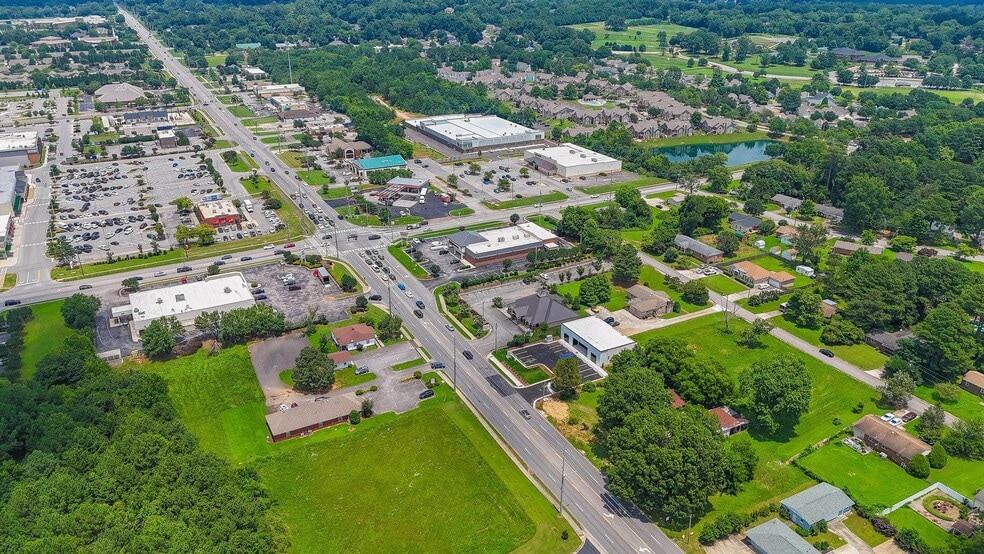 More Photos Of 269 Hughes Rd, Madison Office For Lease