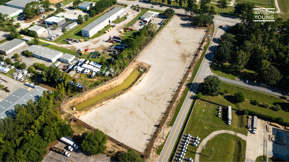 More Photos Of 8016 Commerce Center Rd, Ladson Land For Lease