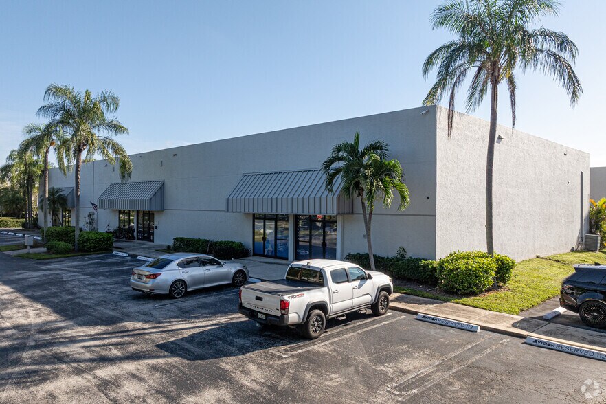 More Photos Of 3650 Coral Ridge Dr, Coral Springs Light Manufacturing For Lease