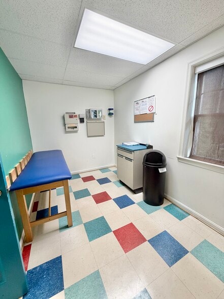 More Photos Of , Upper Marlboro Office For Sale