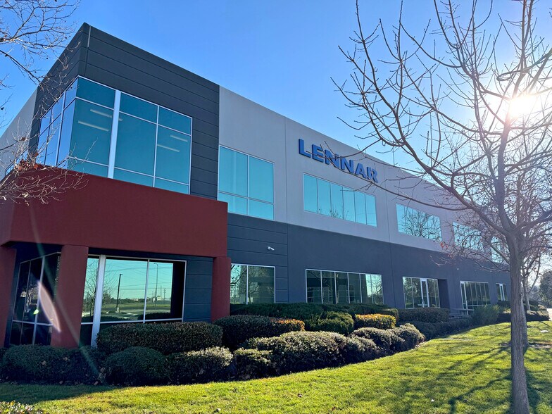 More Photos Of 1025 Creekside Ridge Dr, Roseville Office For Lease