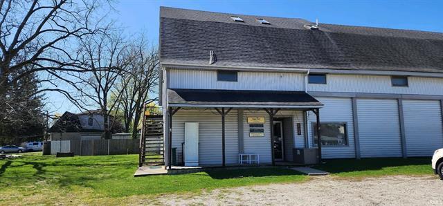 Primary Photo Of 6207 Taylor, Muncie Office For Lease