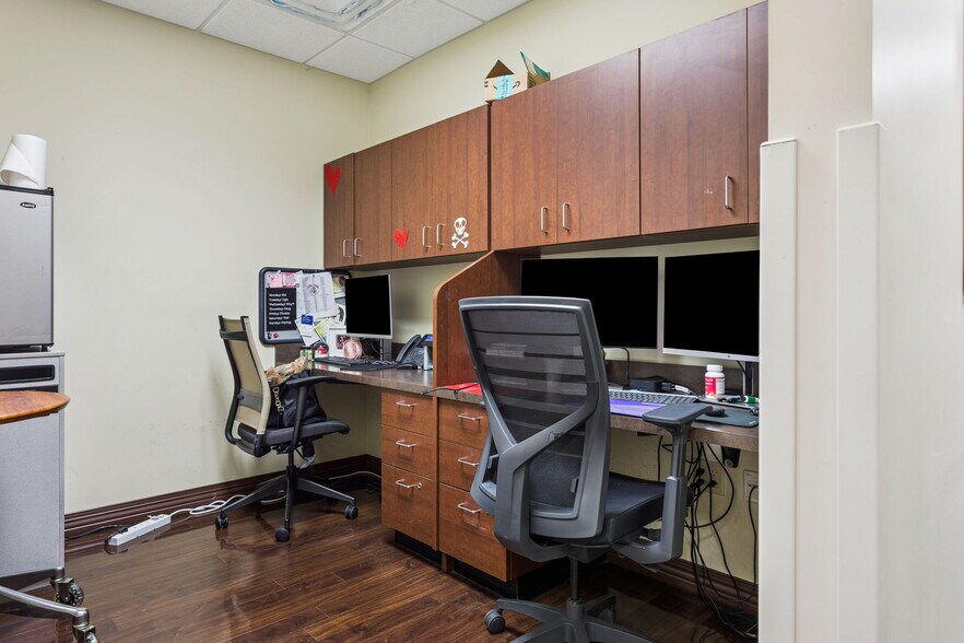 More Photos Of 4612 N Habana Ave, Tampa Medical For Lease