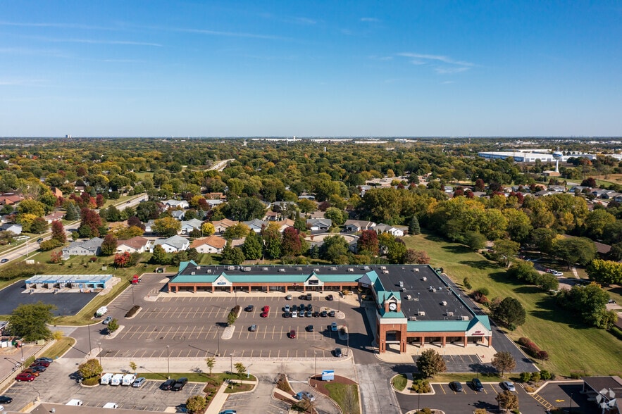 More Photos Of 19-75 S Randall Rd, North Aurora Unknown For Lease